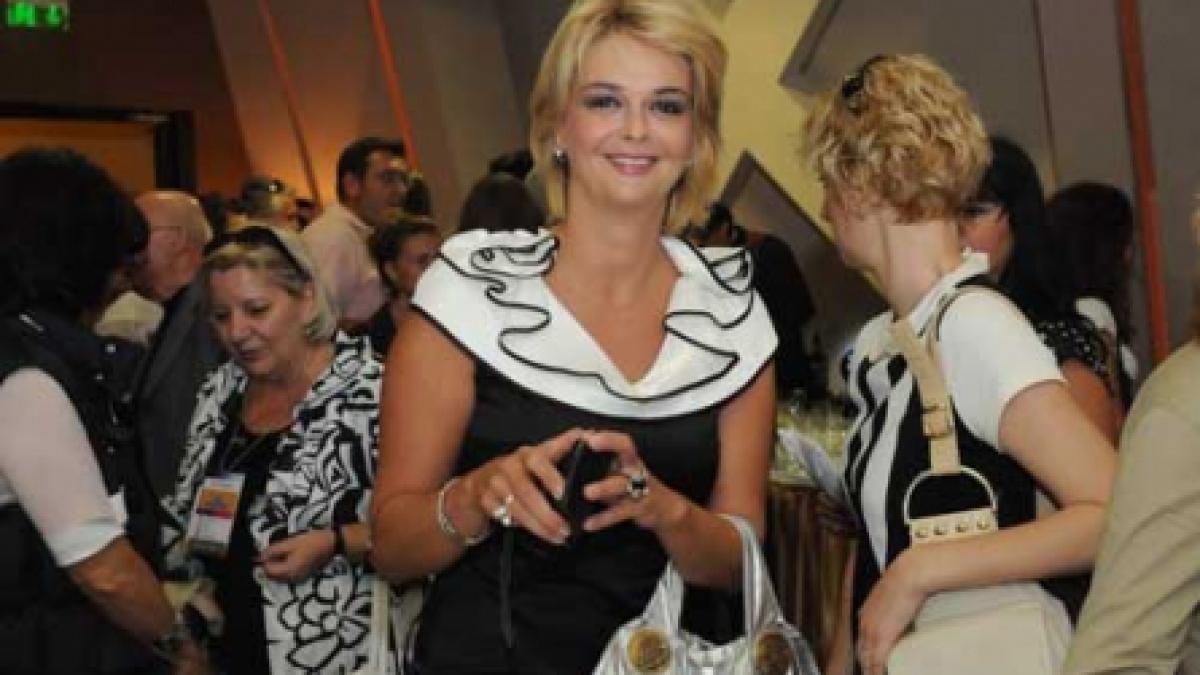 Vedetele au dat în mintea asistentelor tv