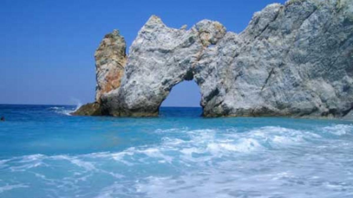 Skiathos, insula strategică a turismului elen