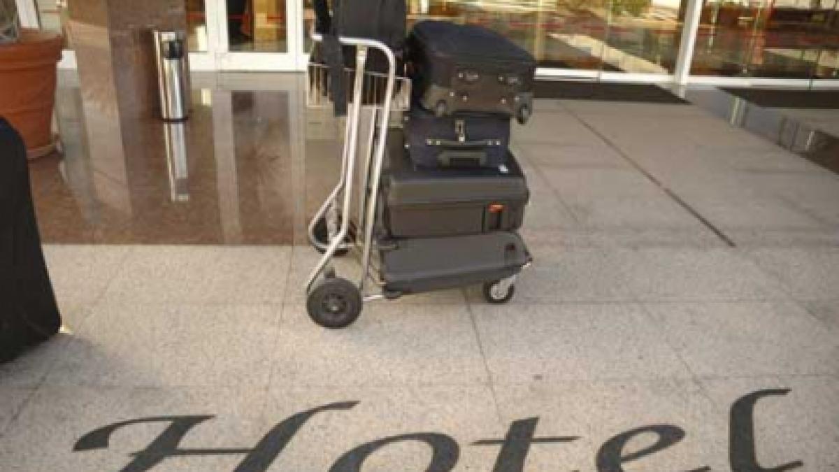 Blat Parlament – hotelieri