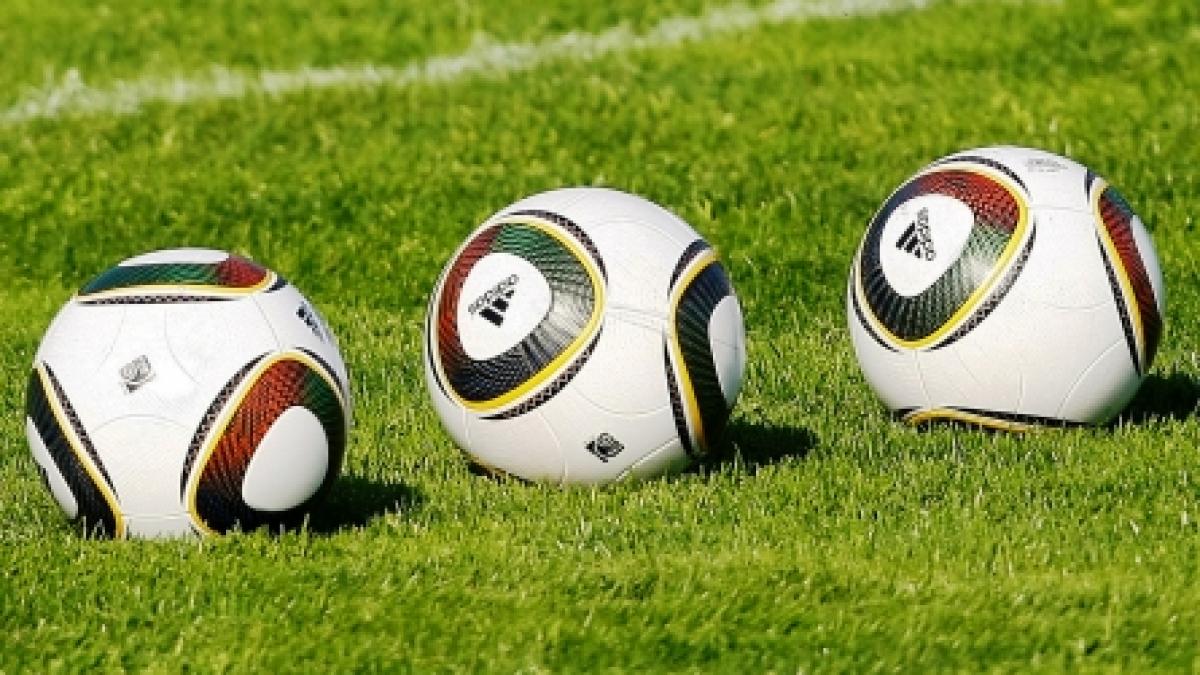 Mingea oficială: Jabulani, un balon buclucaş
