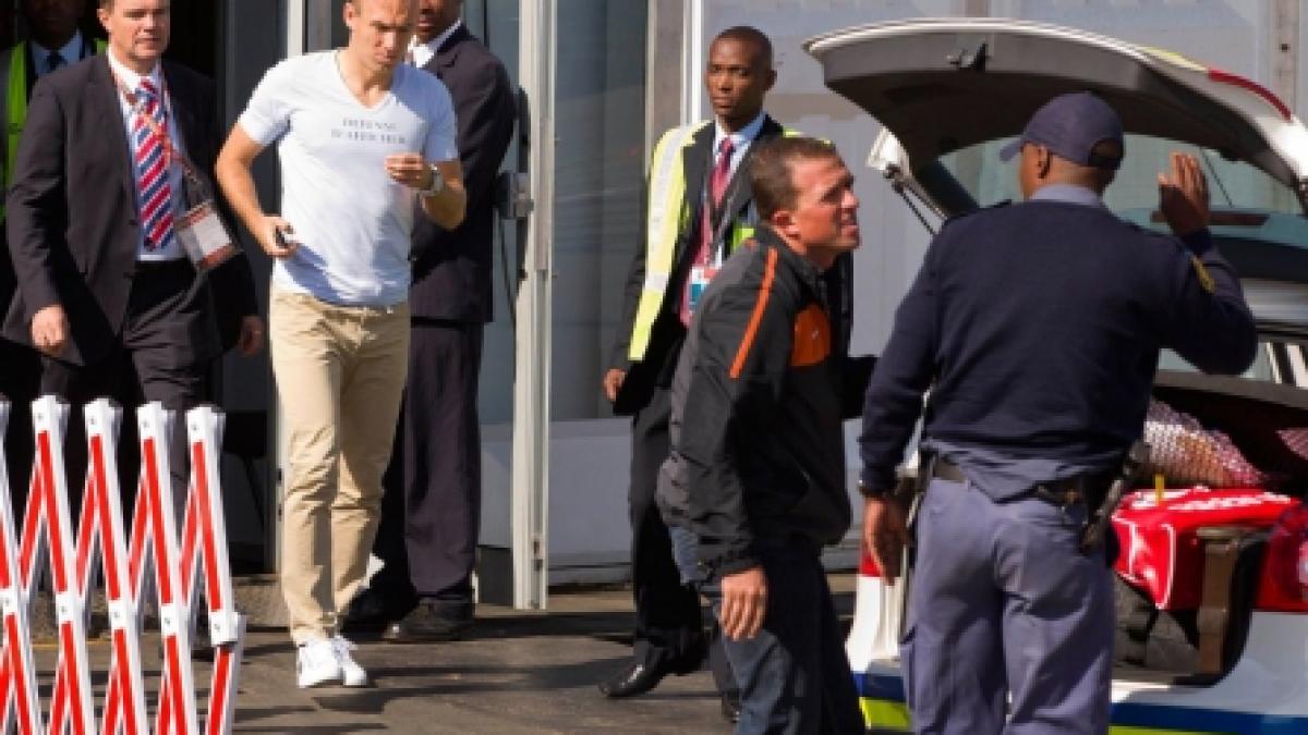 Robben a lipsit de la antrenamentul Olandei