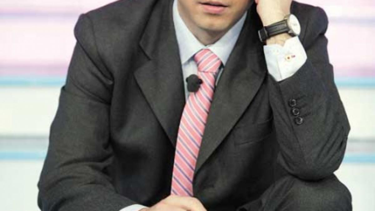 Dan Negru : "Televiziunile sunt ticsite cu idioţi"