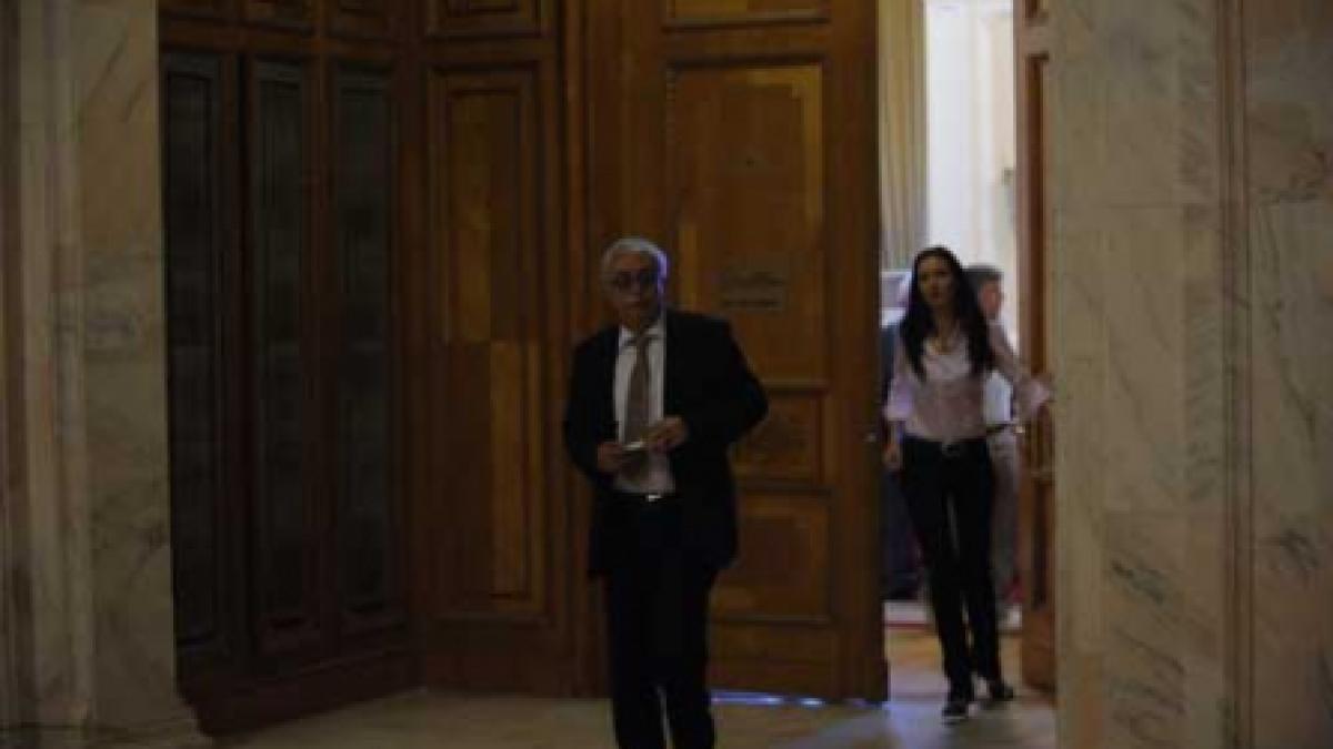 Verdictul pentru Legile Sărăciei, amânat
