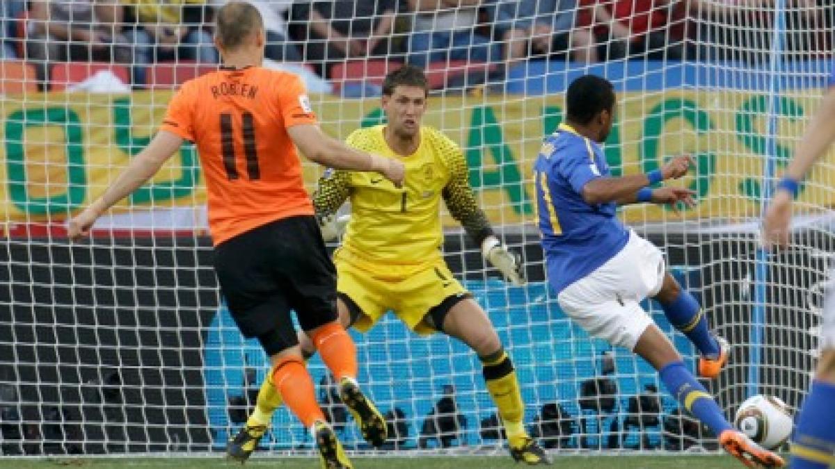 Olanda - Brazilia 2-1: Portocala, în careul de aşi