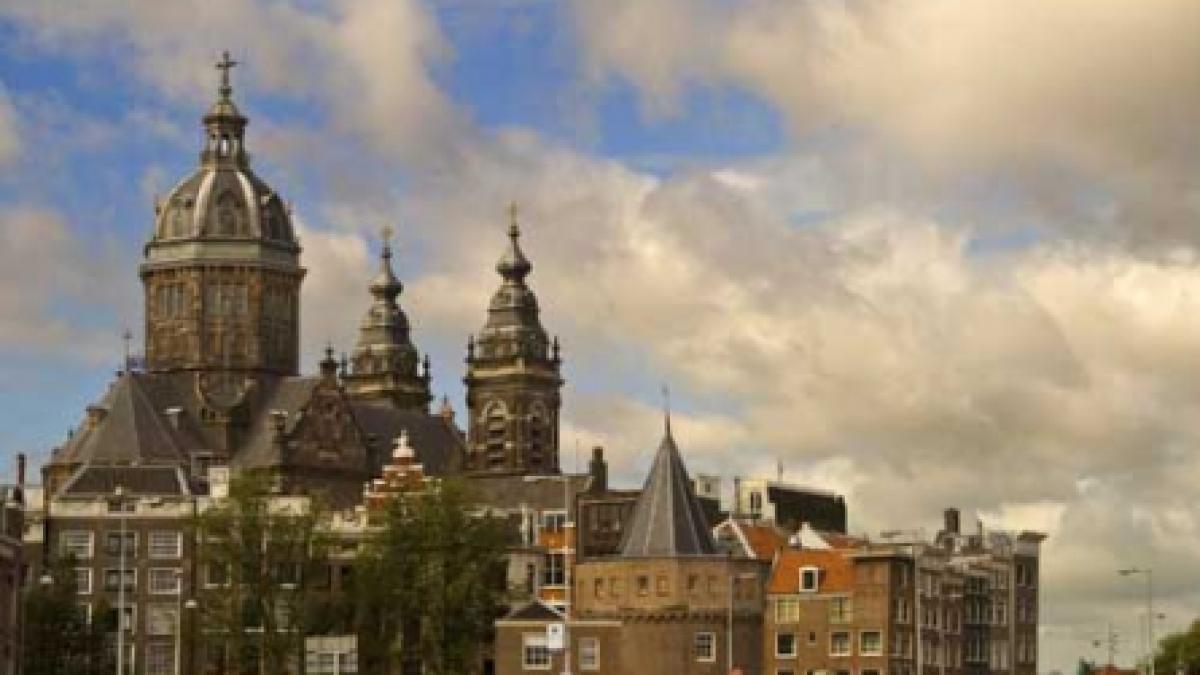 Amsterdam - un oraş multicultural irezistibil