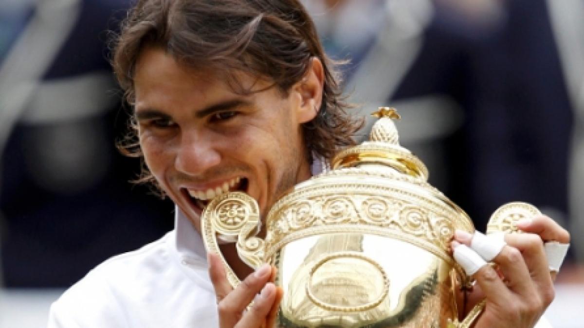 Rafa Nadal se gândeşte să susţină echipa Spaniei în Africa de Sud