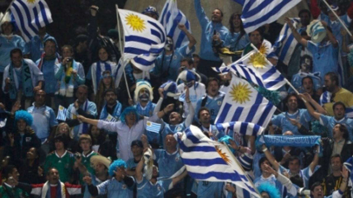 Uruguay-Olanda: suporterii se încălzesc pentru prima semifinală
