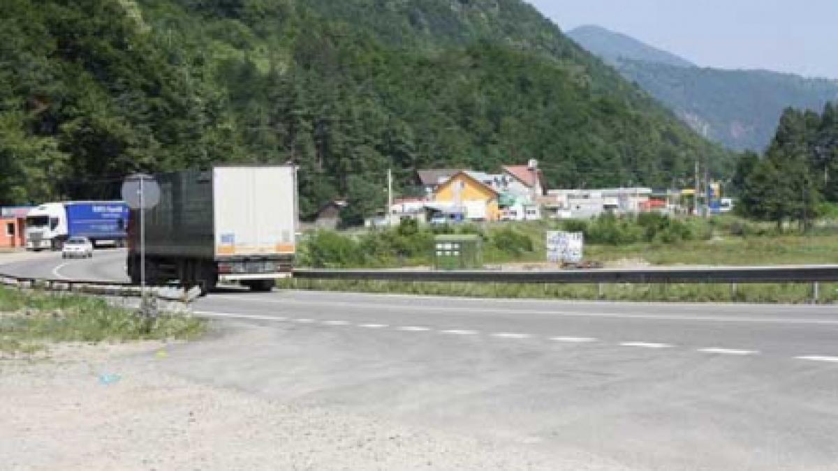 Loc de casă în curbă, pe E 81