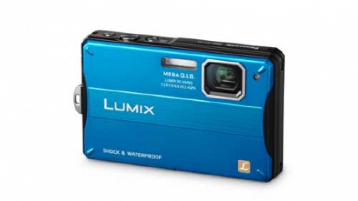 Lumix LX5, FZ100, FT10, printre noutăţile de toamnă pentru Panasonic