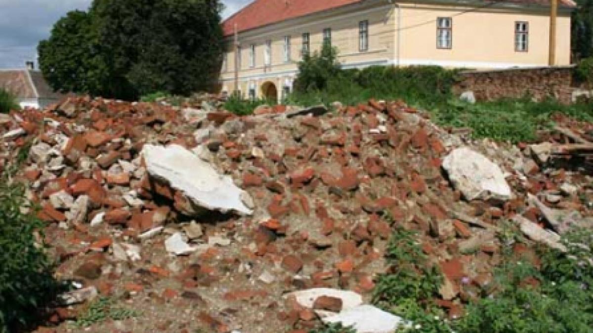 Dezastru cultural la Miercurea Sibiului
