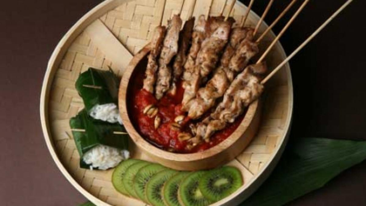 Ketupat şi satay: minunile Asiei