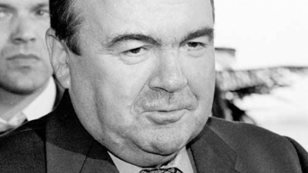 Agonia "Imperiului Roşu" văzută de Mircea Snegur