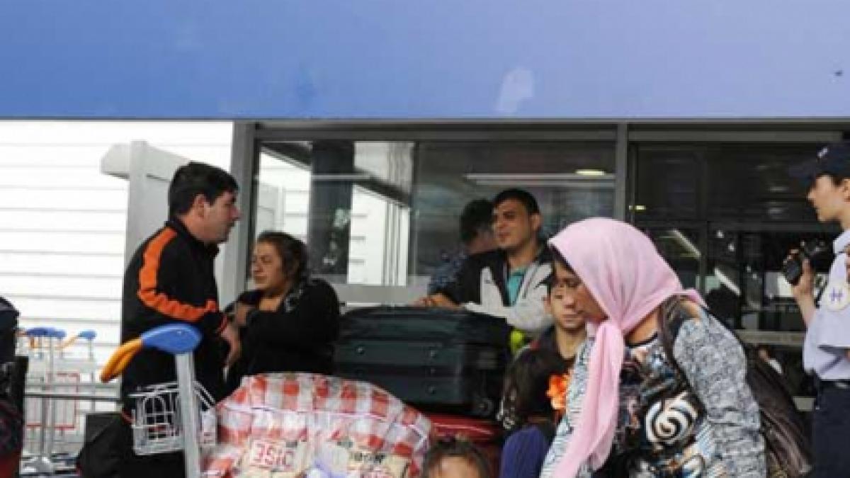 Guvernul român, cu "ciocu’ mic" în faţa autorităţilor de la Paris