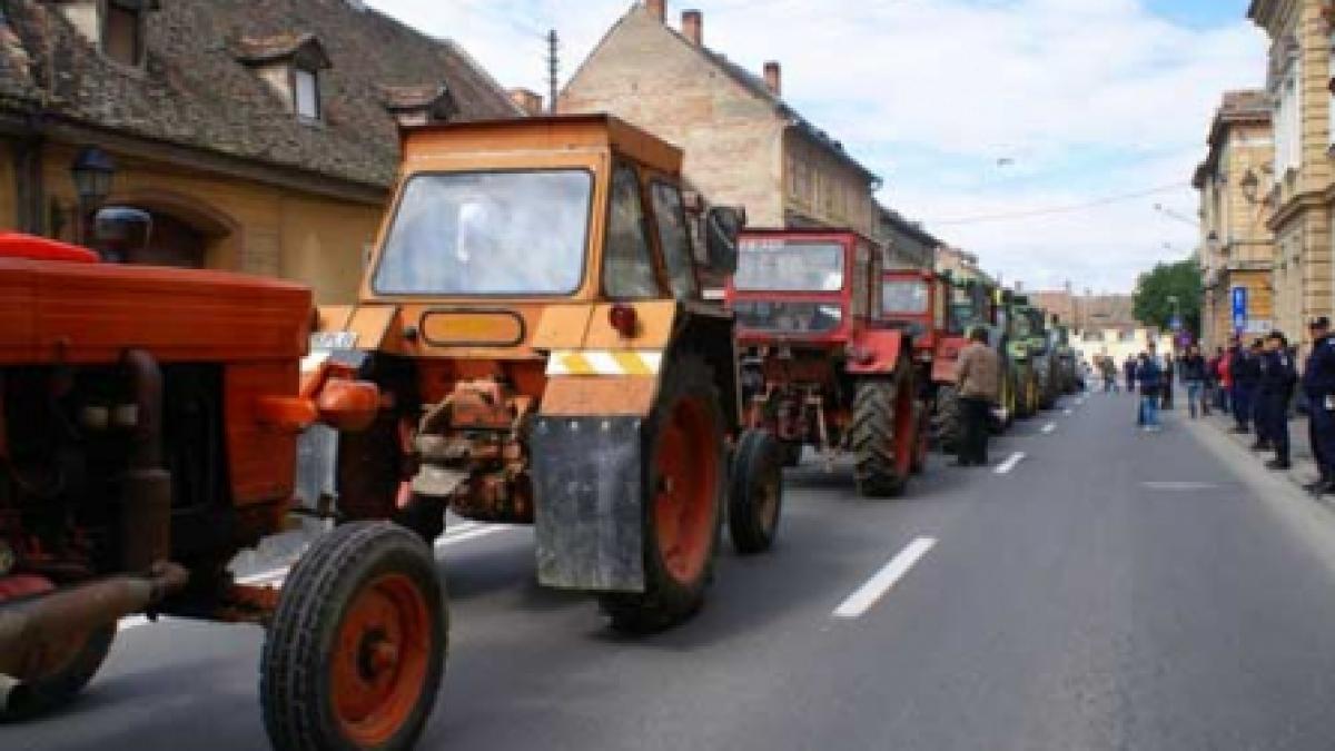 Fermierii au ieşit în stradă
