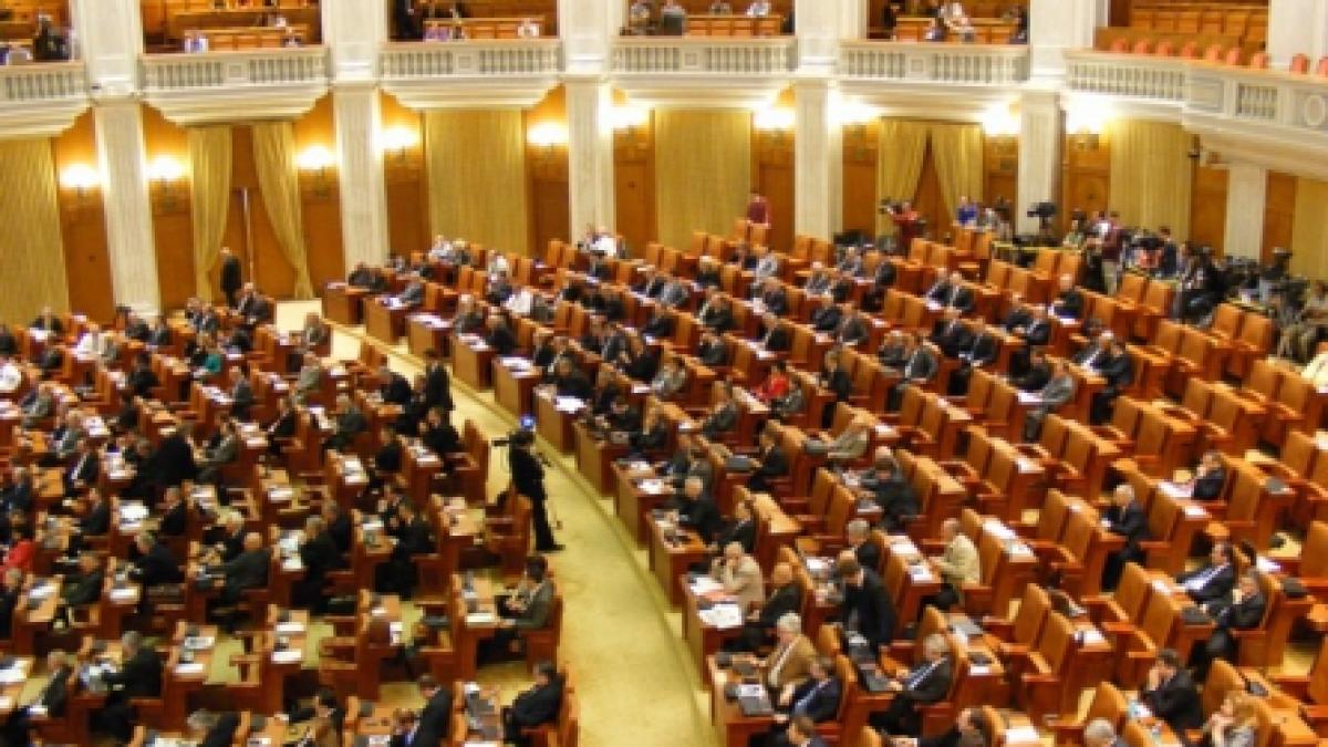 Legea pensiilor, bătută în cuie
