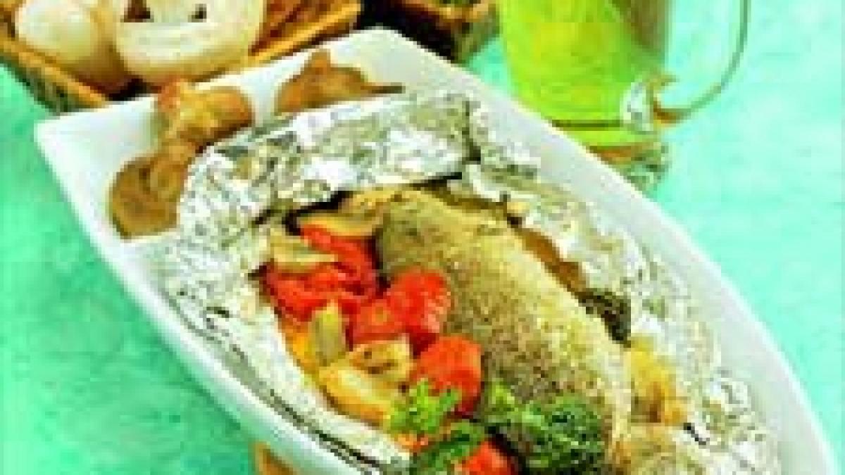 Păstrăv cu legume şi bere