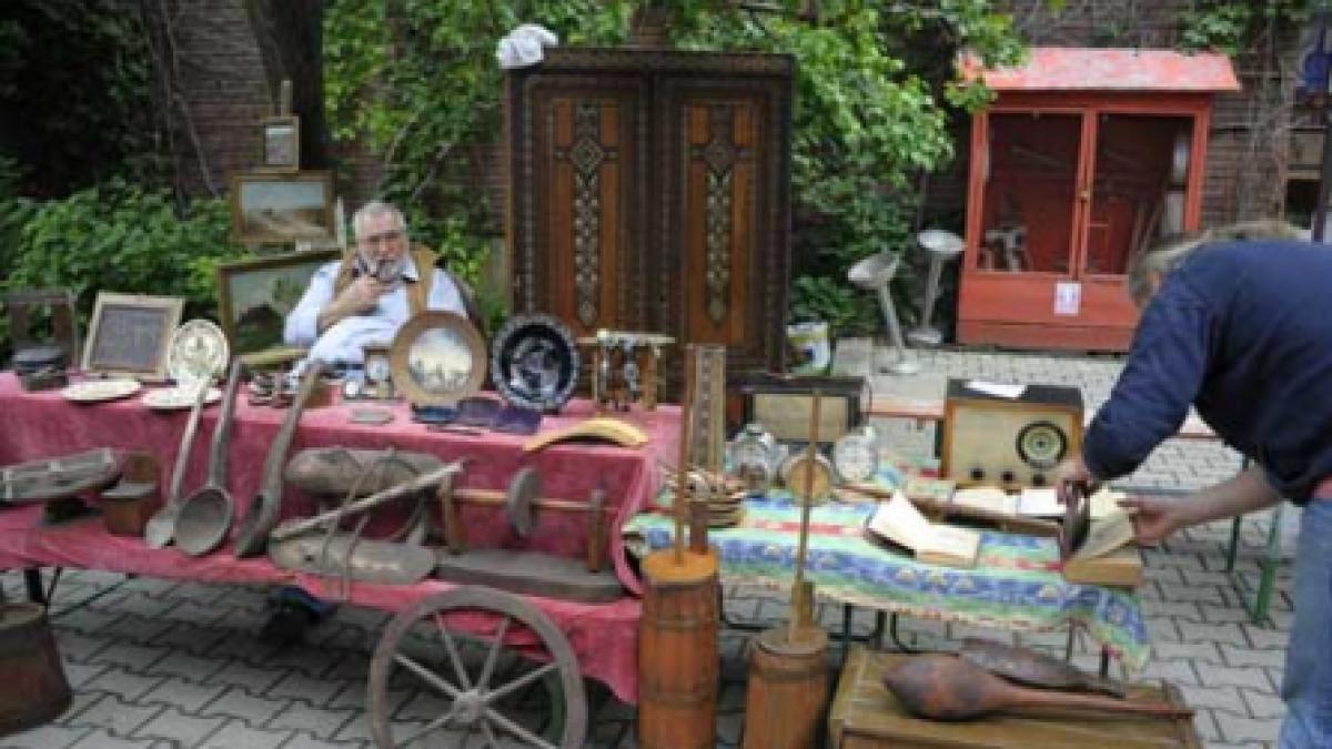Obiecte din lumea ţăranului român, bijuterii ale artei tradiţionale