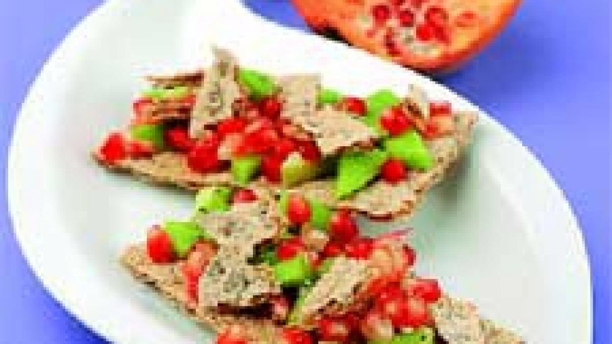 Tartine cu kiwi şi rodie