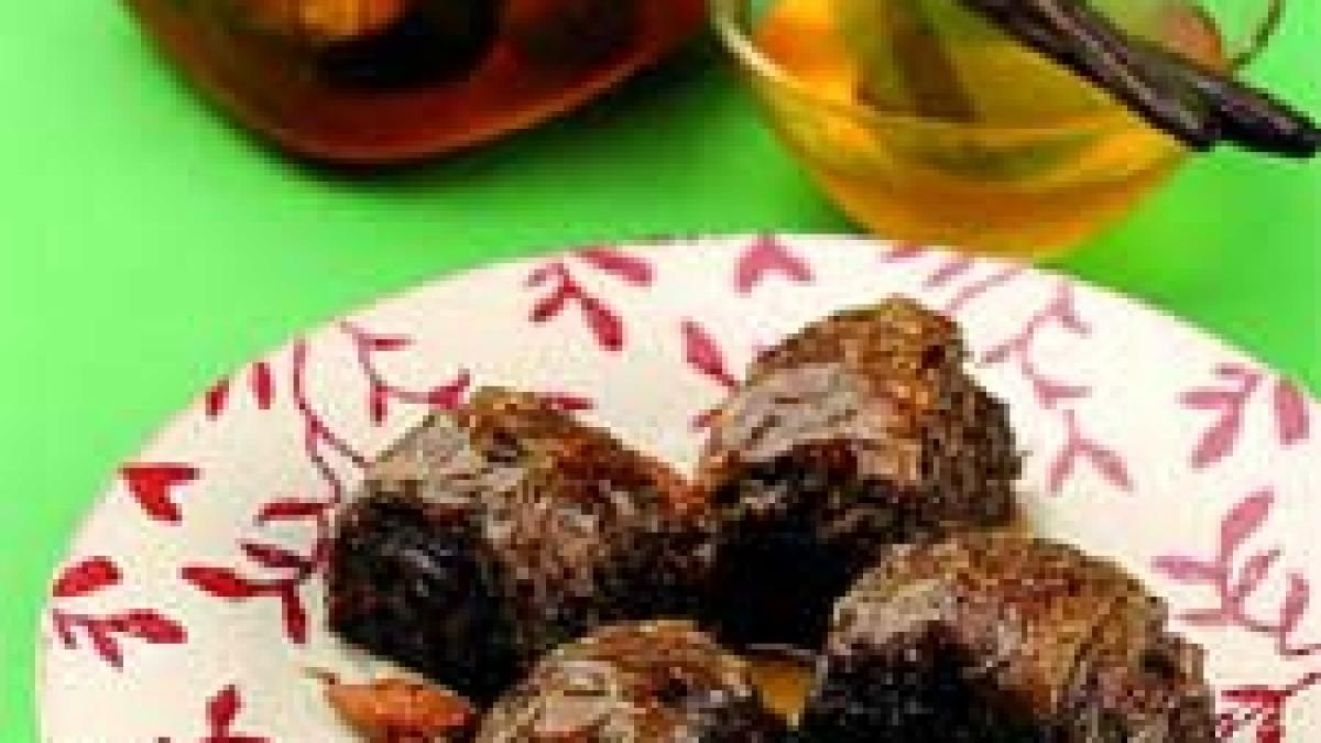 Baclava cu fructe şi ciocolată