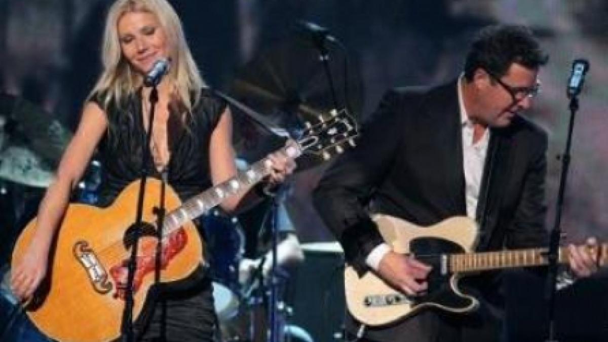 Gwyneth Paltrow cântă country în premieră