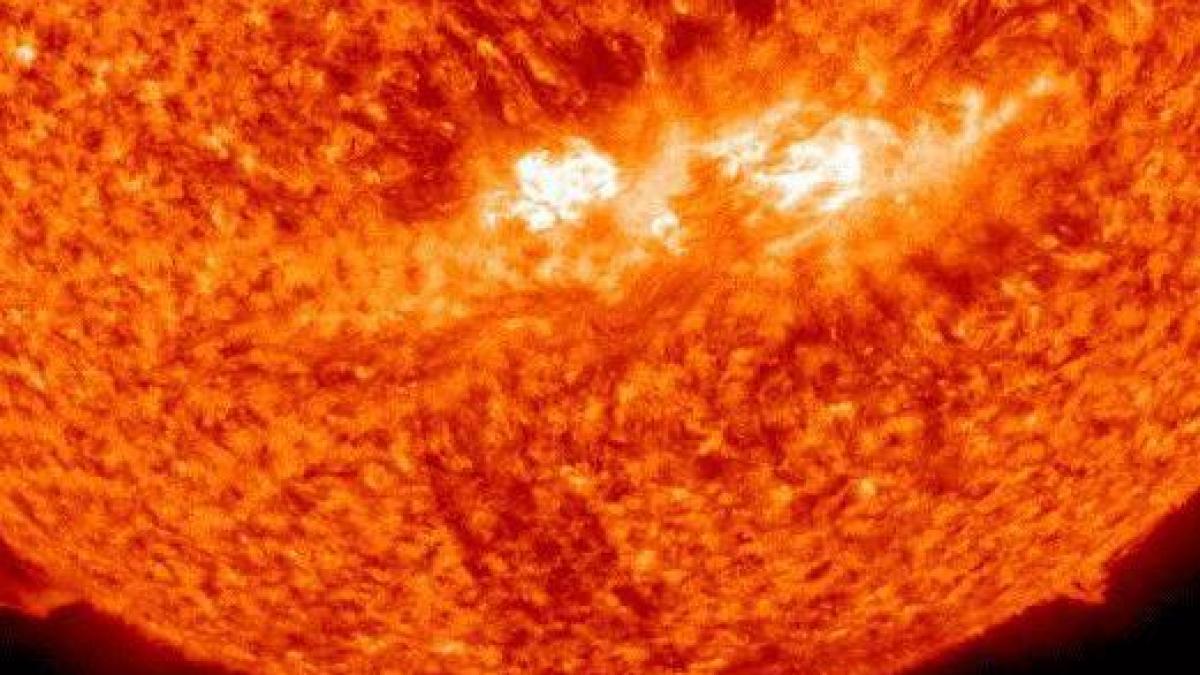NASA: O explozie solară ameninţă Terra