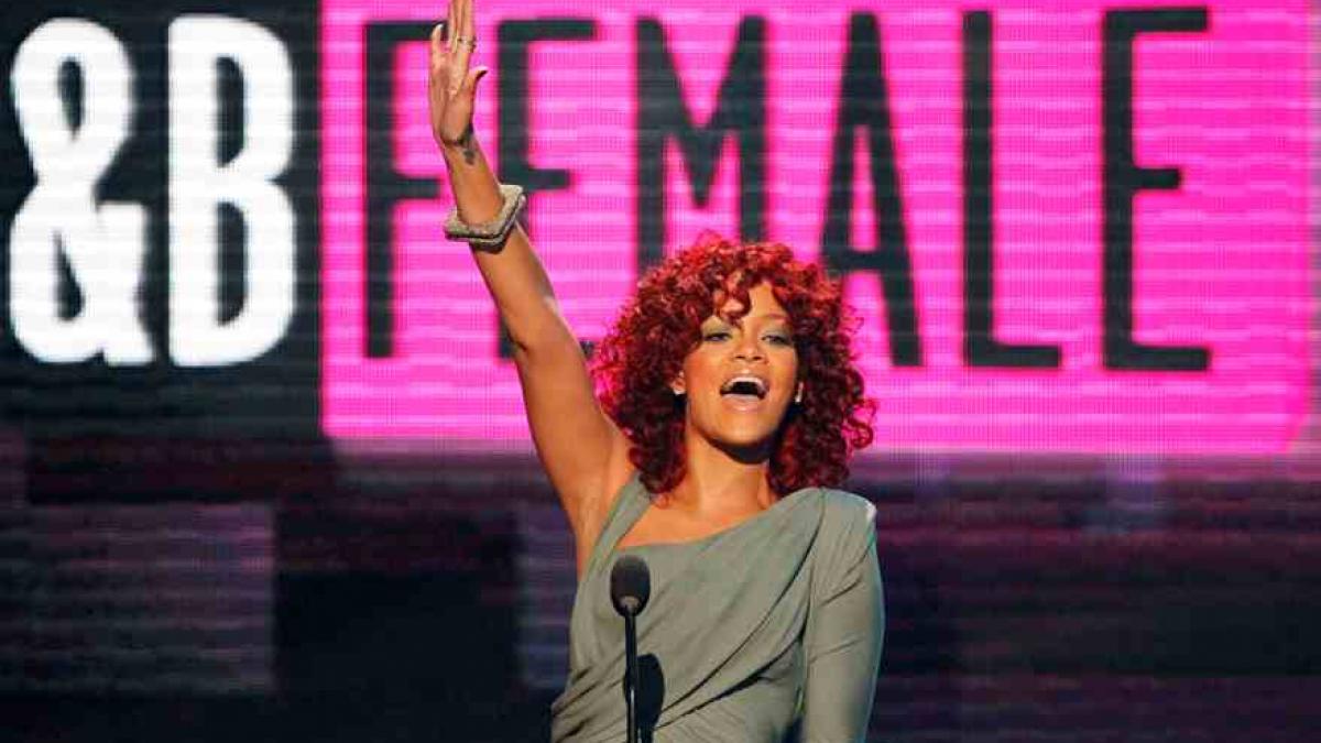 Rihanna: "Dacă voi avea o fetiţă, probabil va fi o rebelă"