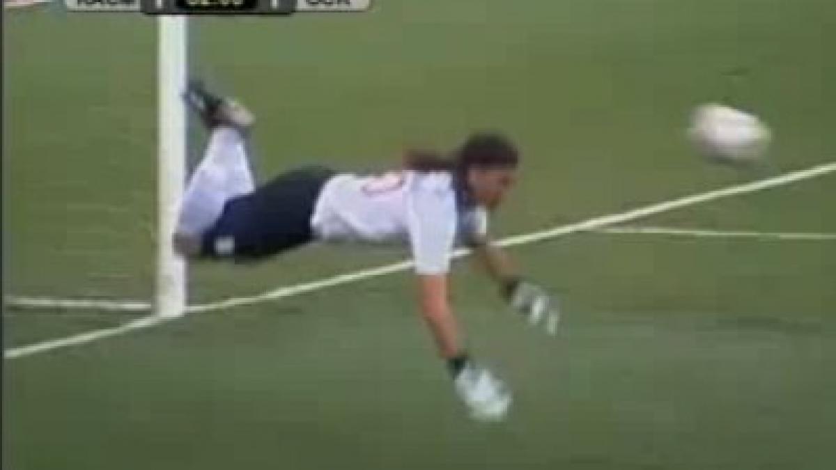 Video: Noul Higuita e marocan!