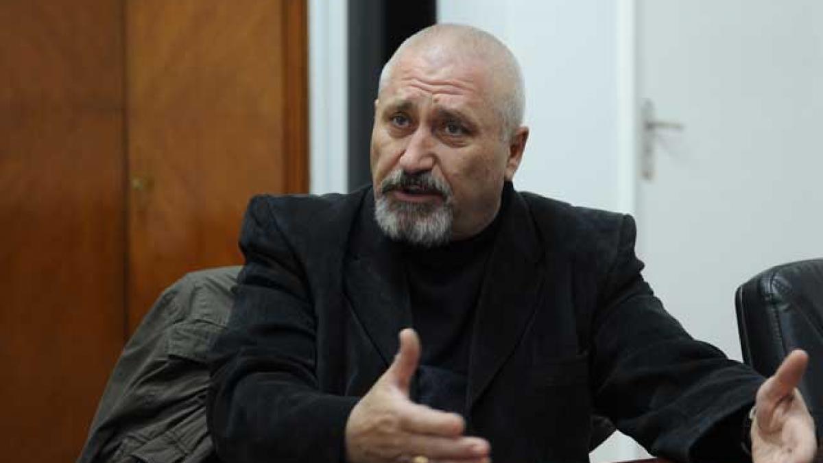 Să fim bucuroşi că avem ziarişti care sunt şi buni ofiţeri de informaţii