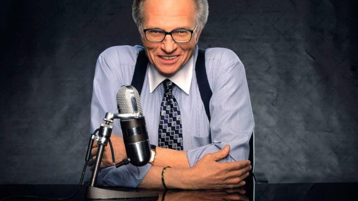Larry King îşi ia la revedere după 25 de ani de emisiune