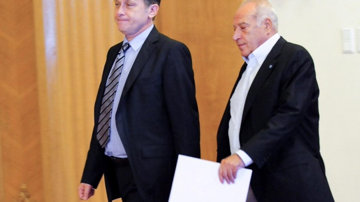 PNL şi PC au format Alianţa de Centru-Dreapta