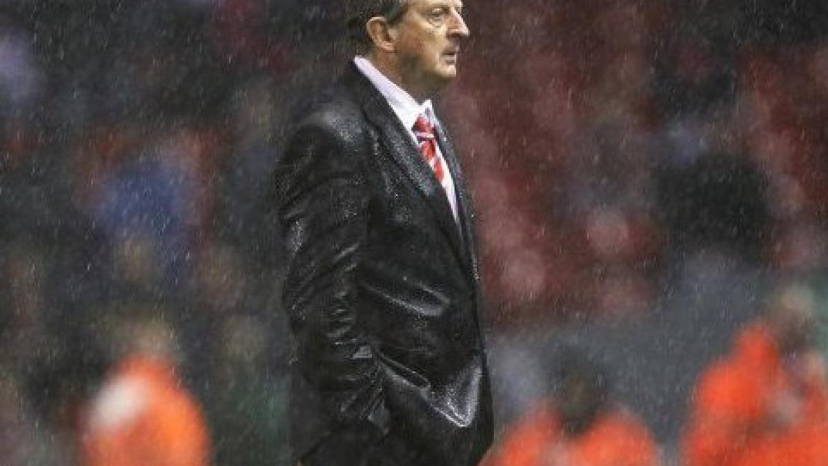 Roy Hodgson şi-a dat demisia de la Liverpool. Revine Kenny Dalglish!