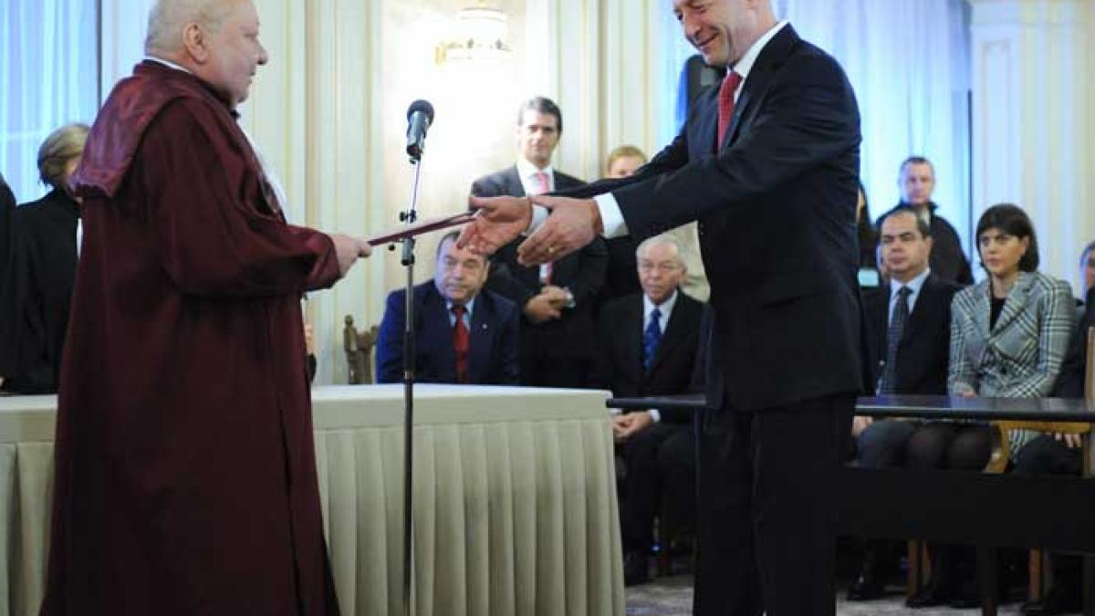 Curtea Constituţională, supercenzorul statal