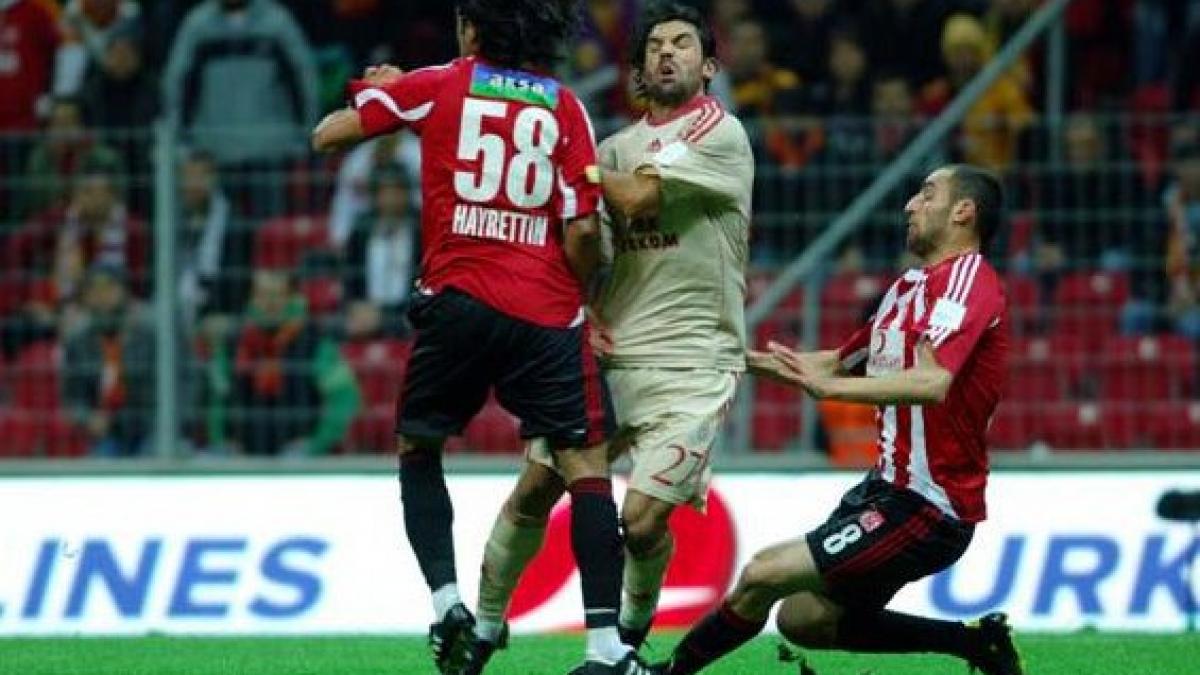Culio şi Stancu au debutat cu victorie la Galatasaray (video)