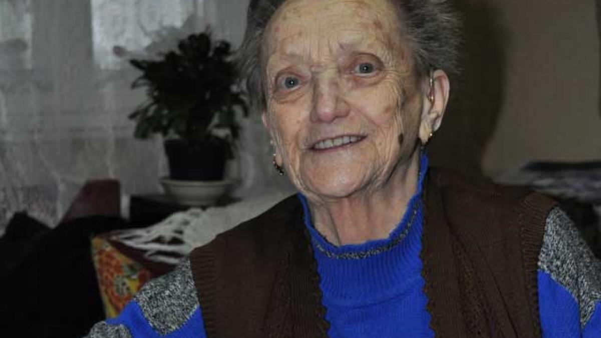 Eva Agh: mărturia unei supravieţuitoare a lagărului de la Auschwitz