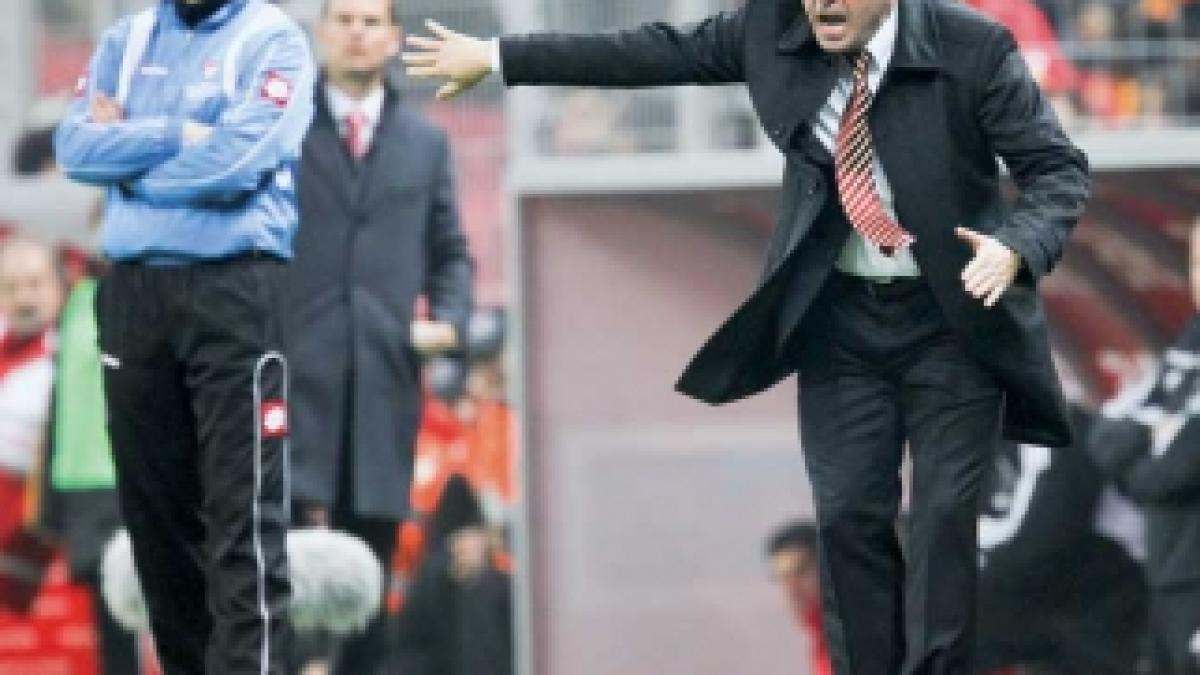 Hagi după eşecul cu Bursaspor: "Am pierdut pe nedrept!"