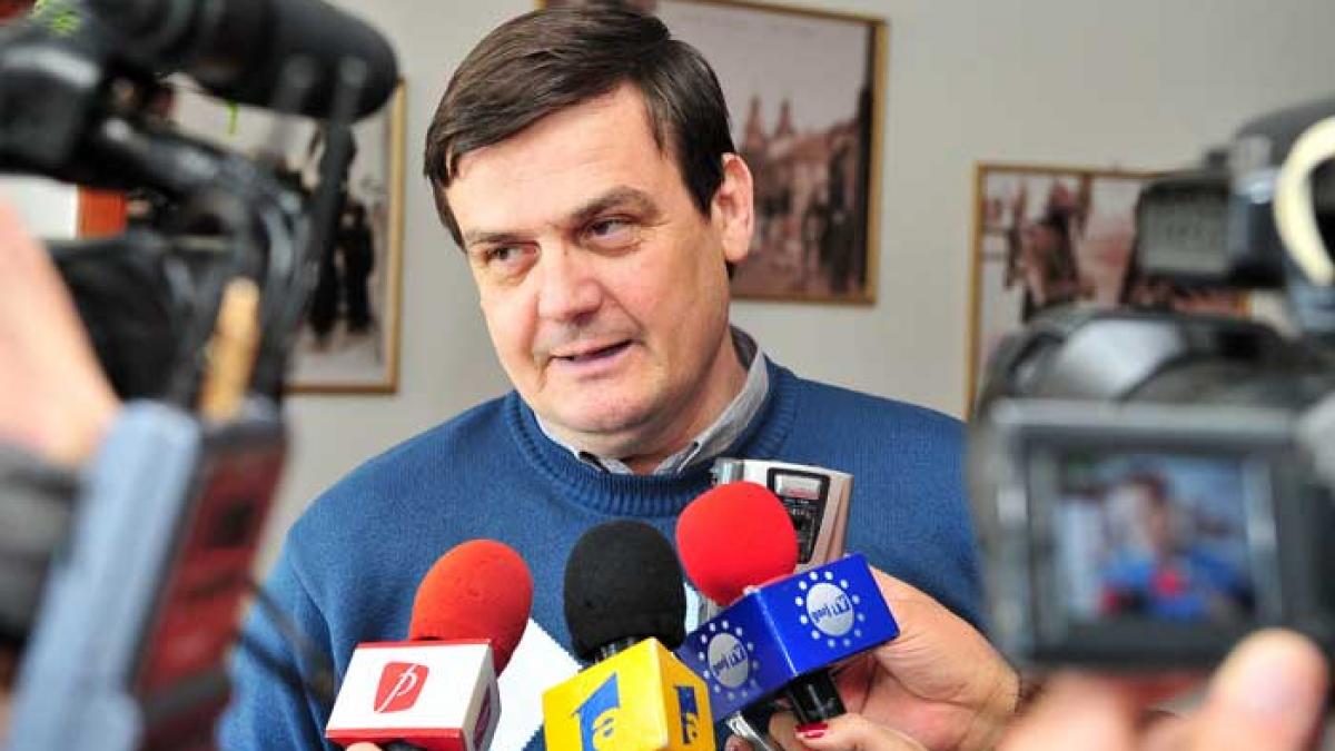 SNLO a pompat milioane de euro în echipa lui Condescu