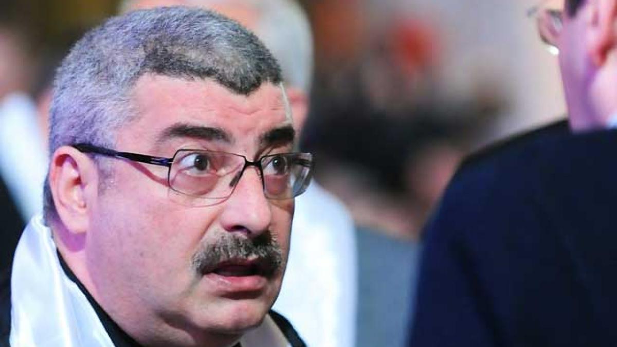 Prigoană vrea concediu de paternitate