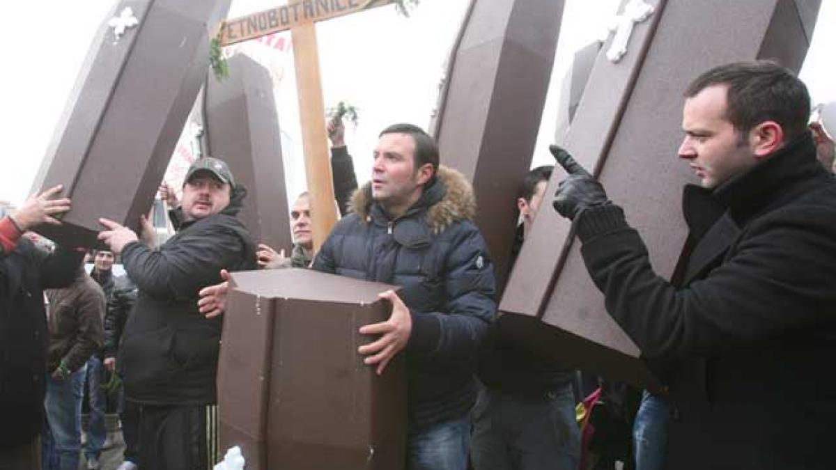Buzdugan şi Morar au protestat cu mărar