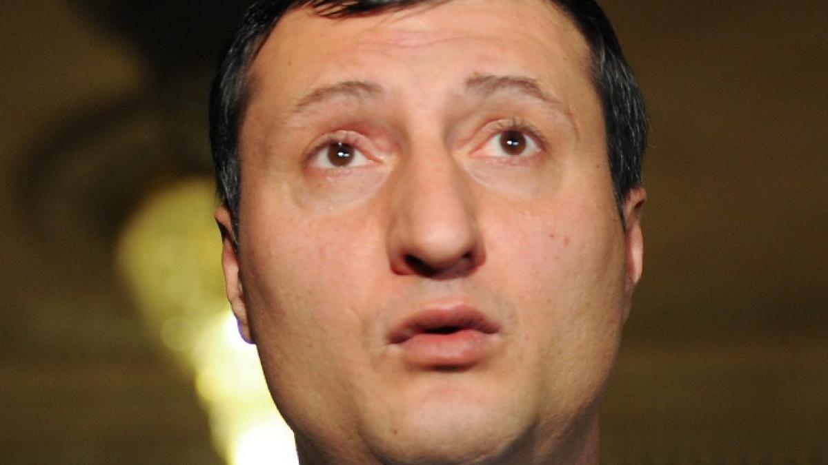 Dan Păsat s-a autosuspendat din PDL