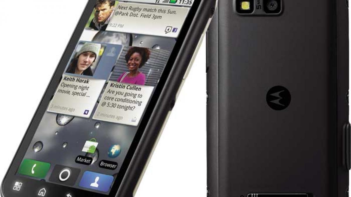 Primul Android ultrarezistent:  Motorola Defy