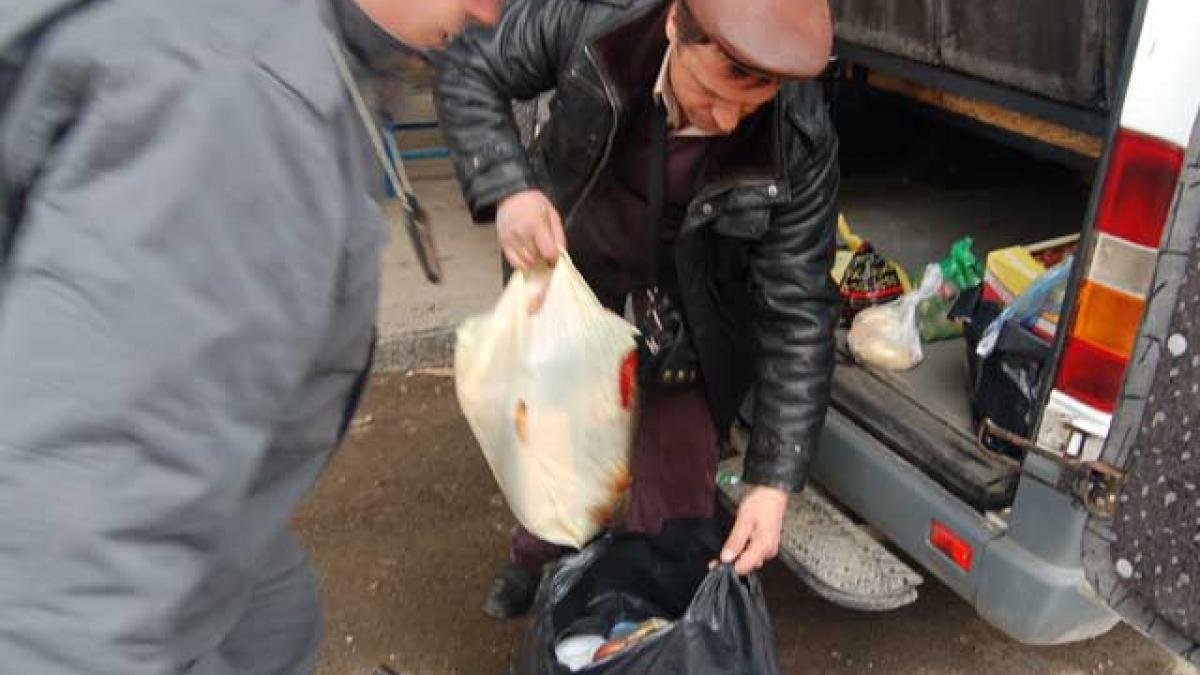La Vama Albita, mascatii au speriat si taranul, si purcelul