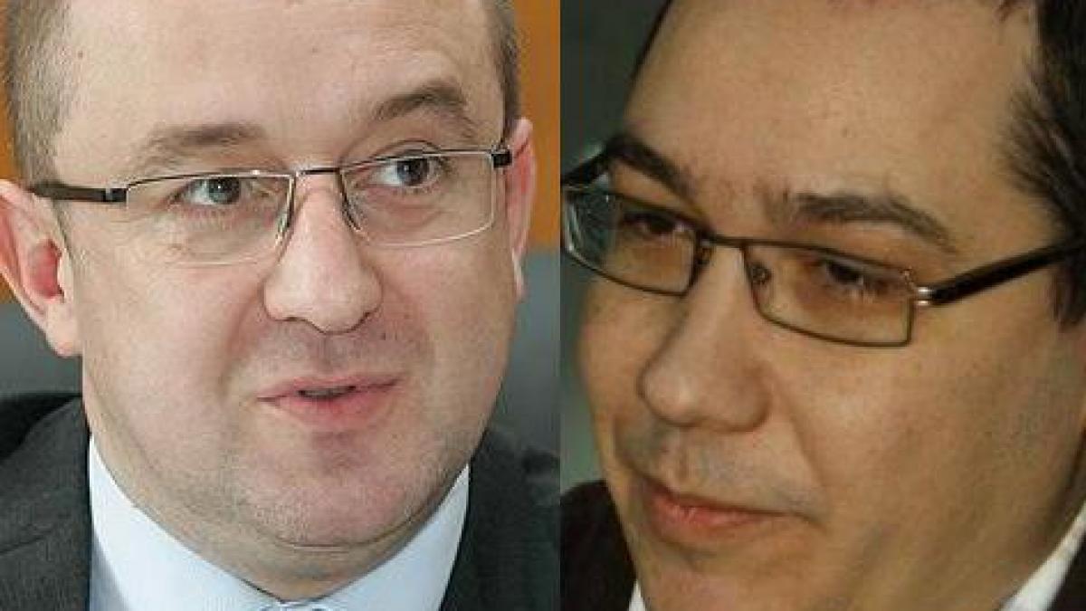 Ponta: Blejnar mi-a transmis "să mă potolesc", că are documente despre mine