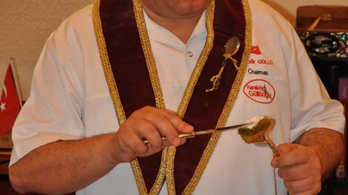 Sultanul baklavalelor