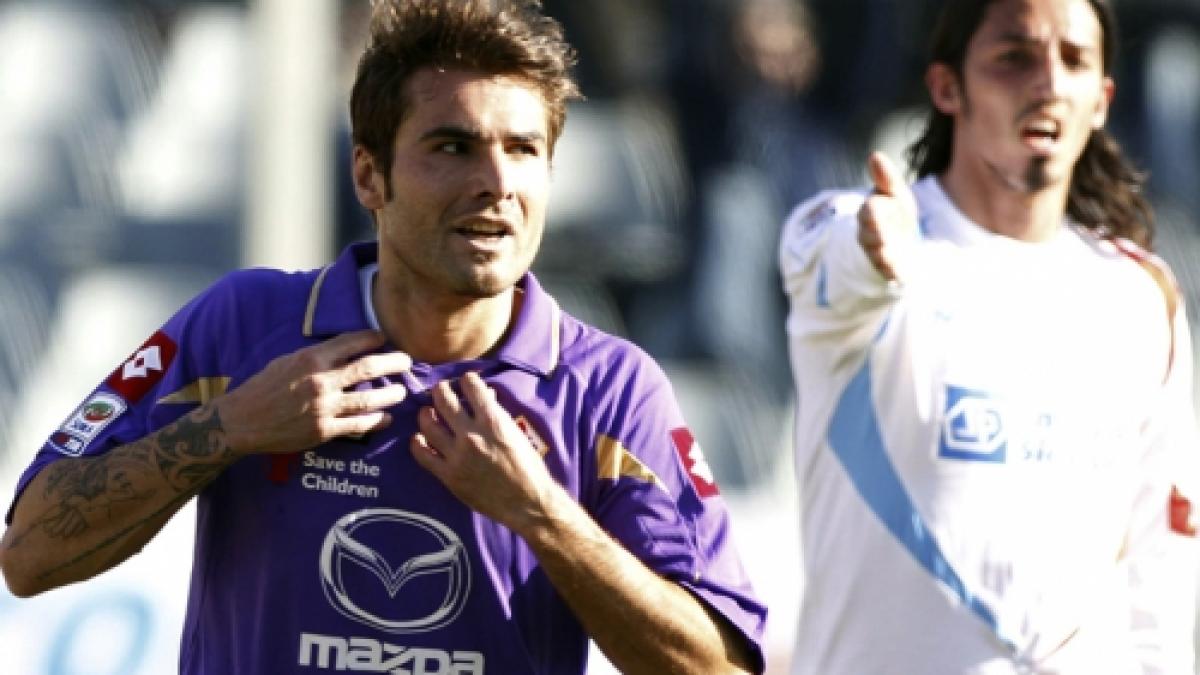 Video: "Dublă" Mutu în trei minute şi Fiorentina bate Catania cu 3-0!