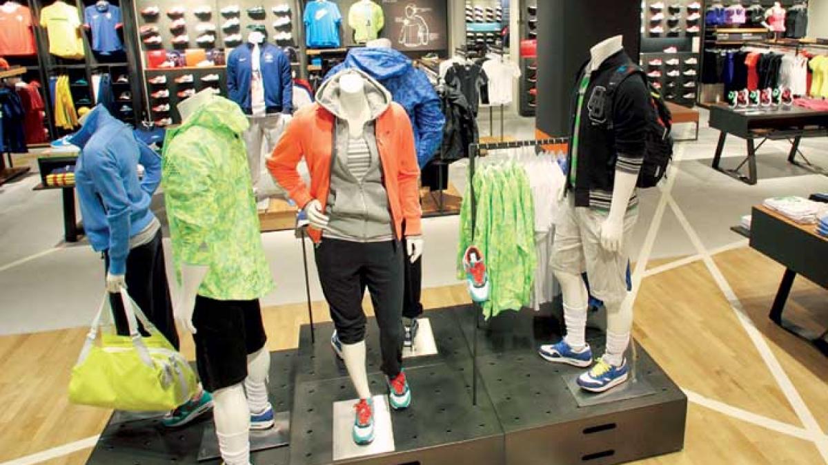 Nike şi prietenii