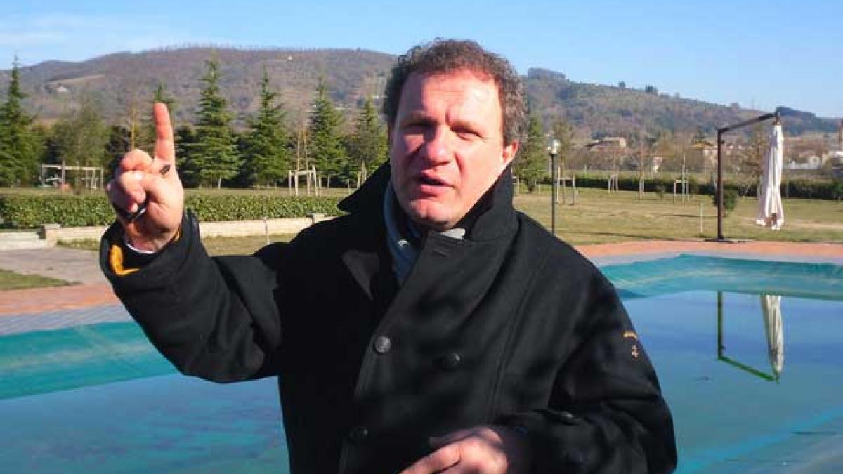 Blejnar vrea să iasă din scandalul Celestini