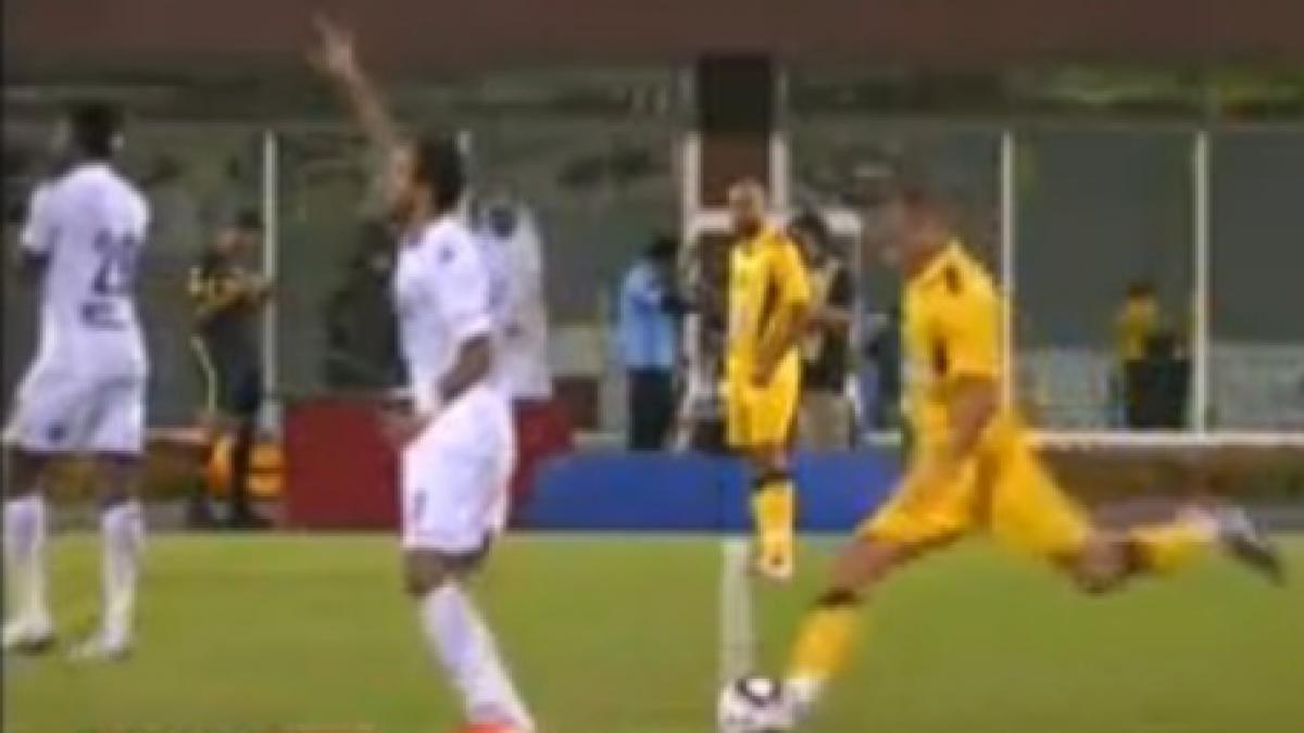 Video: Gol de la mijlocul terenului marcat de Yeste pentru Al Wasl!