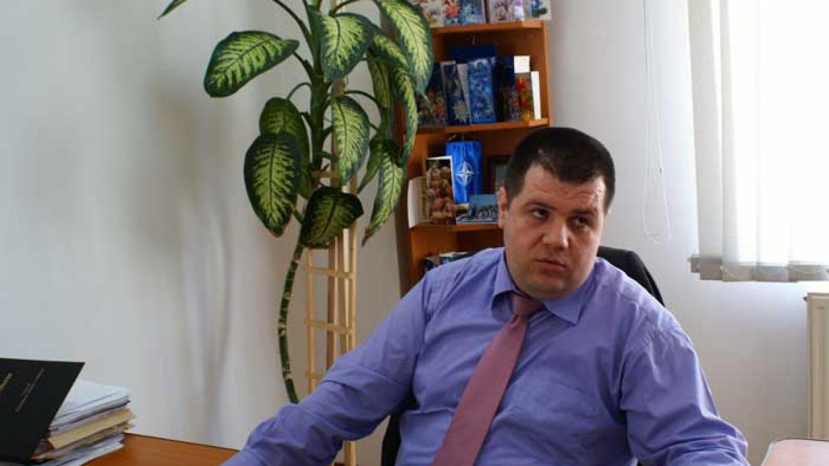 Finanţator PD-L, prins cu angajaţi la “negru”