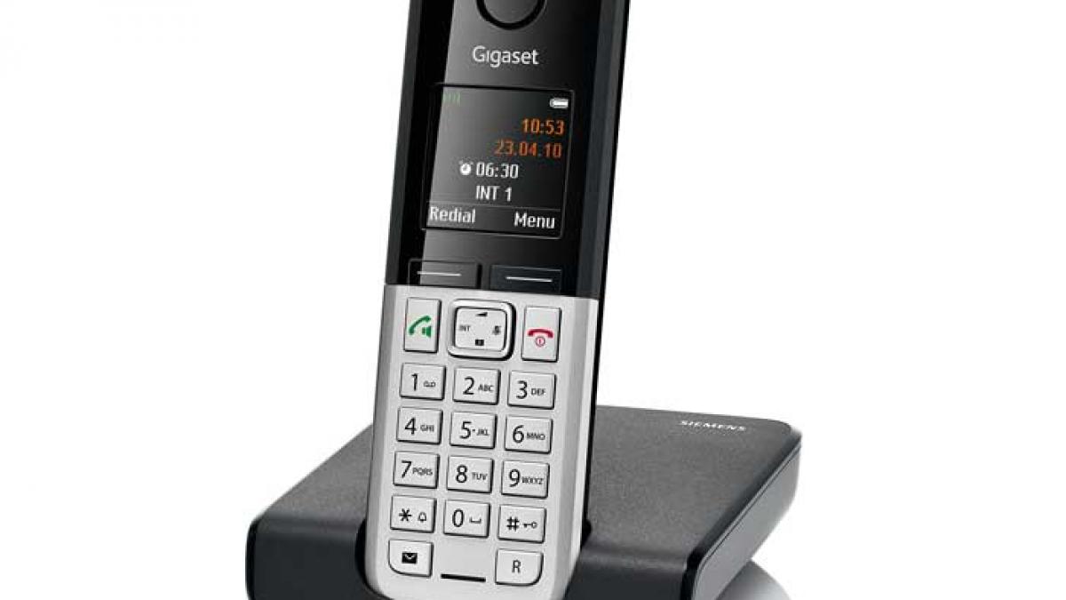 Pentru că telefonia fixă n-a murit