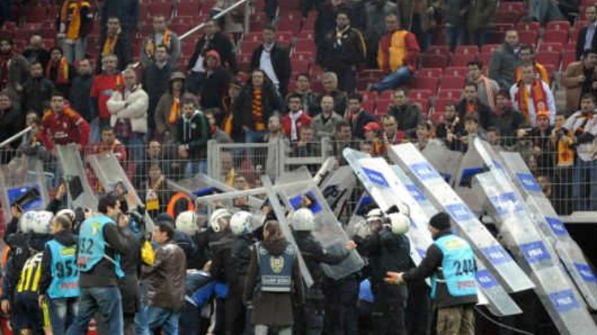 Incidente la Istanbul după Galata - Fener